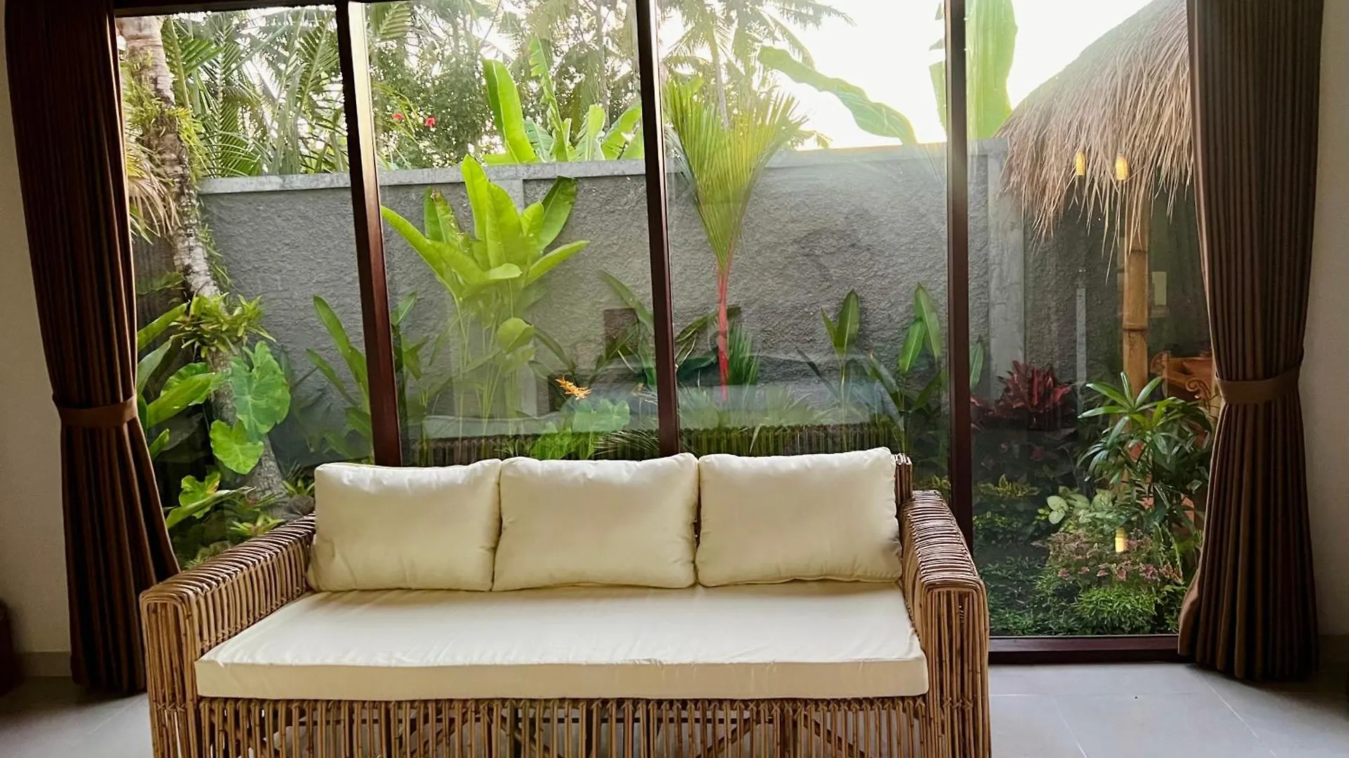 Moksh By Seaom Villas Ubud  0*, Ubud (Bali)